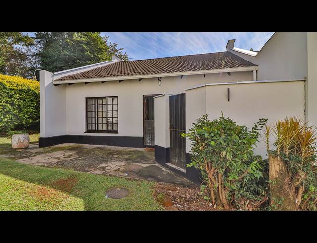 2 BEDROOM SIMPLEX FOR SALE IN BOUGHTON